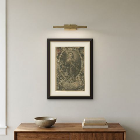 Reinhold de Rosa, Military Commander, Original Antique Engraving, circa 1660, shown framed on a wall